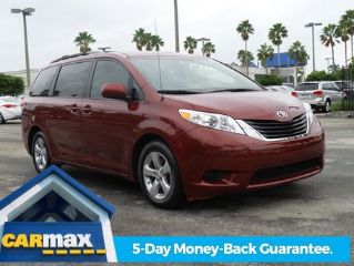 Used 2014 Toyota Sienna LE in Fort Lauderdale, Florida