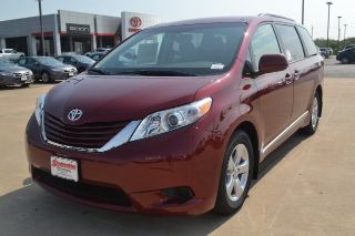 Used 2015 Toyota Sienna LE in Quincy, Illinois