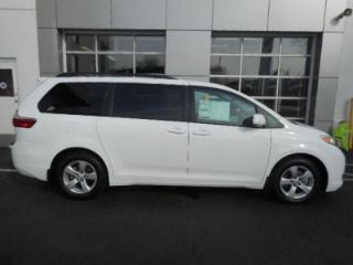 Used 2016 Toyota Sienna LE in Indianapolis, Indiana