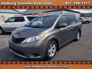 Used 2014 Toyota Sienna LE in Bountiful, Utah