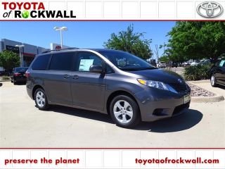 Used 2015 Toyota Sienna LE in Rockwall, Texas