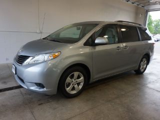 Used 2014 Toyota Sienna LE in New Philadelphia, Ohio
