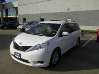 Used 2014 Toyota Sienna LE in Garland, Texas