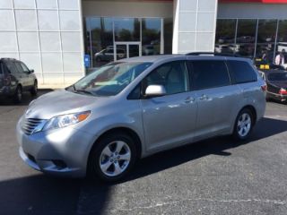 Used 2015 Toyota Sienna LE in Morrow, Georgia