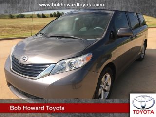 Used 2012 Toyota Sienna LE in Oklahoma City, Oklahoma