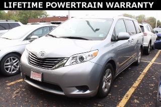 Used 2014 Toyota Sienna LE in Cleveland Heights, Ohio