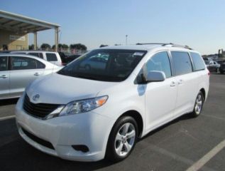 Used 2011 Toyota Sienna LE in Alvarado, Texas