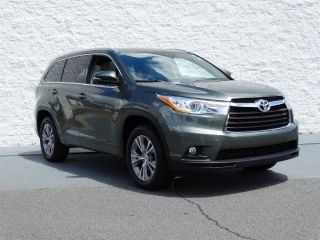 Used 2014 Toyota Highlander XLE in Hickory, North Carolina