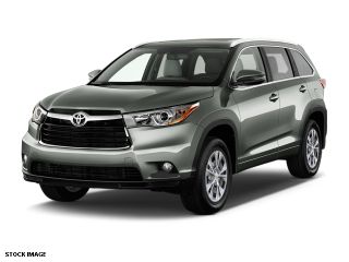 Used 2015 Toyota Highlander XLE in Pasadena, California