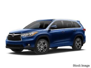 Used 2016 Toyota Highlander XLE in Hurst, Texas