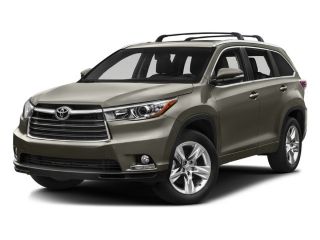 Used 2016 Toyota Highlander XLE in Fresno, California