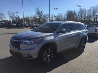 Used 2016 Toyota Highlander XLE in Hickory, North Carolina