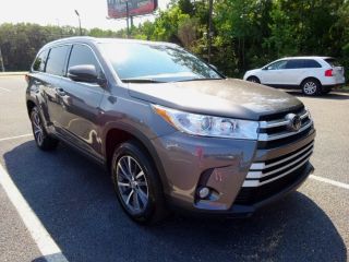 Used 2017 Toyota Highlander XLE in Enterprise, Alabama