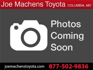 Used 2017 Toyota Highlander XLE in Columbia, Missouri