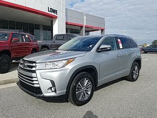 Used 2018 Toyota Highlander XLE in Warner Robins, Georgia