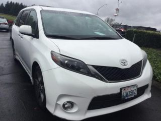Used 2015 Toyota Sienna SE in Vancouver, Washington