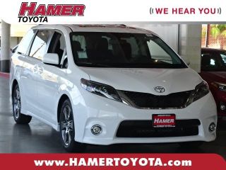 Used 2015 Toyota Sienna SE in Mission Hills, California