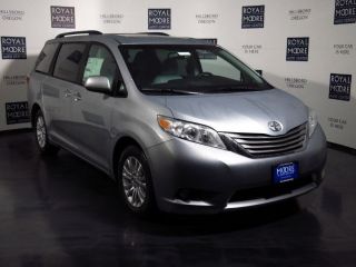 Used 2015 Toyota Sienna XLE in Hillsboro, Oregon