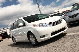 Used 2016 Toyota Sienna XLE in Fort Walton Beach, Florida