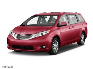 Used 2016 Toyota Sienna XLE in Manassas, Virginia