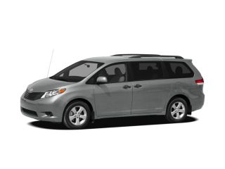 Used 2011 Toyota Sienna XLE in Peoria, Illinois