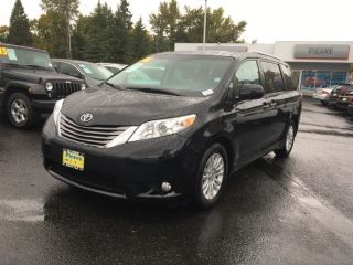 Used 2016 Toyota Sienna Limited in Seattle, Washington