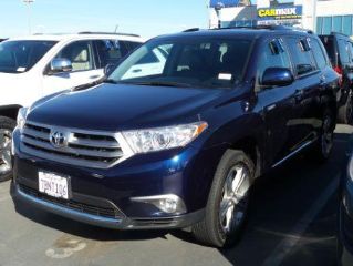 Used 2013 Toyota Highlander Limited in Oxnard, California