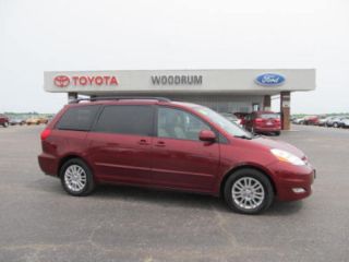 Used 2010 Toyota Sienna XLE in Macomb, Illinois
