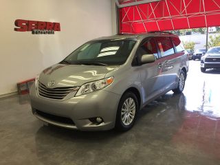 Used 2017 Toyota Sienna XLE in Birmingham, Alabama