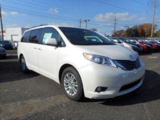Used 2017 Toyota Sienna XLE in Runnemede, New Jersey