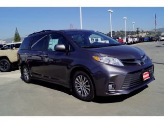 Used 2018 Toyota Sienna XLE in Mission Hills, California
