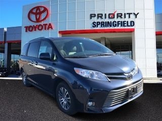 Used 2018 Toyota Sienna XLE in Springfield, Virginia