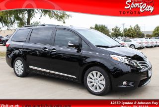 Used 2017 Toyota Sienna Limited in Dallas, Texas