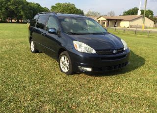 Used 2004 Toyota Sienna XLE in Kissimmee, Florida