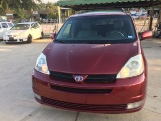 Used 2005 Toyota Sienna XLE in Dallas, Texas