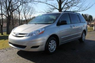Used 2006 Toyota Sienna LE in Irwin, Pennsylvania