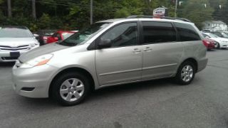 Used 2006 Toyota Sienna LE in Uxbridge, Massachusetts