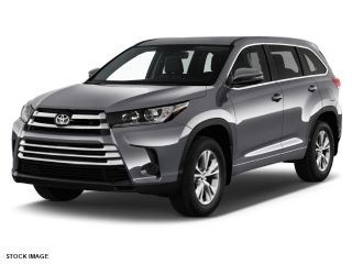Used 2017 Toyota Highlander LE in Chandler, Arizona
