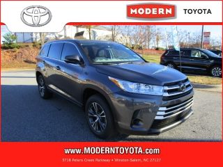 Used 2017 Toyota Highlander LE in Winston-Salem, North Carolina