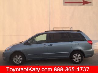 Used 2007 Toyota Sienna XLE in Katy, Texas