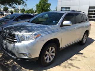 Used 2013 Toyota Highlander Base in Grapevine, Texas