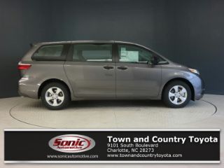 Toyota Sienna L 2017