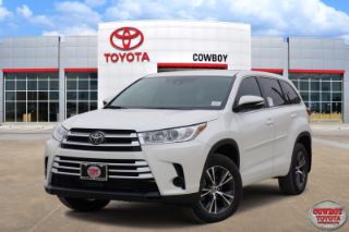 Used 2018 Toyota Highlander LE in Dallas, Texas