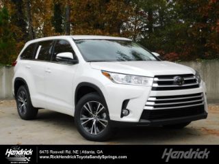 Used 2017 Toyota Highlander LE in Atlanta, Georgia