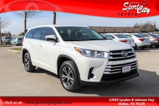 Used 2017 Toyota Highlander LE in Dallas, Texas