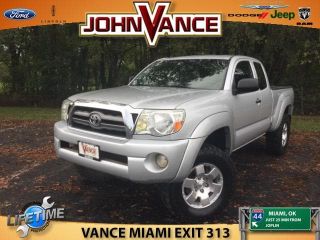 Used 2010 Toyota Tacoma Base in Guthrie, Oklahoma