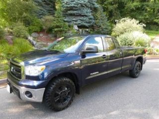 Used 2012 Toyota Tundra Grade in Kirkland, Washington
