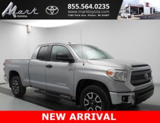 Used 2015 Toyota Tundra SR5 in Plover, Wisconsin
