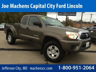 Used 2013 Toyota Tacoma Base in Jefferson City, Missouri
