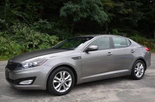 Used 2012 Kia Optima EX in Naugatuck, Connecticut